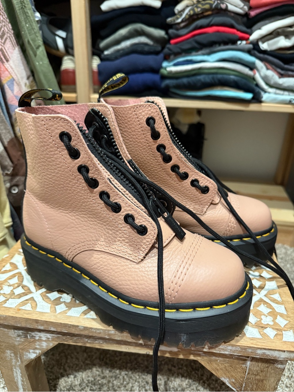 dr marten sinclair boots